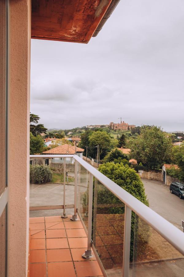 Hotel Arha Mar Comillas Exterior photo