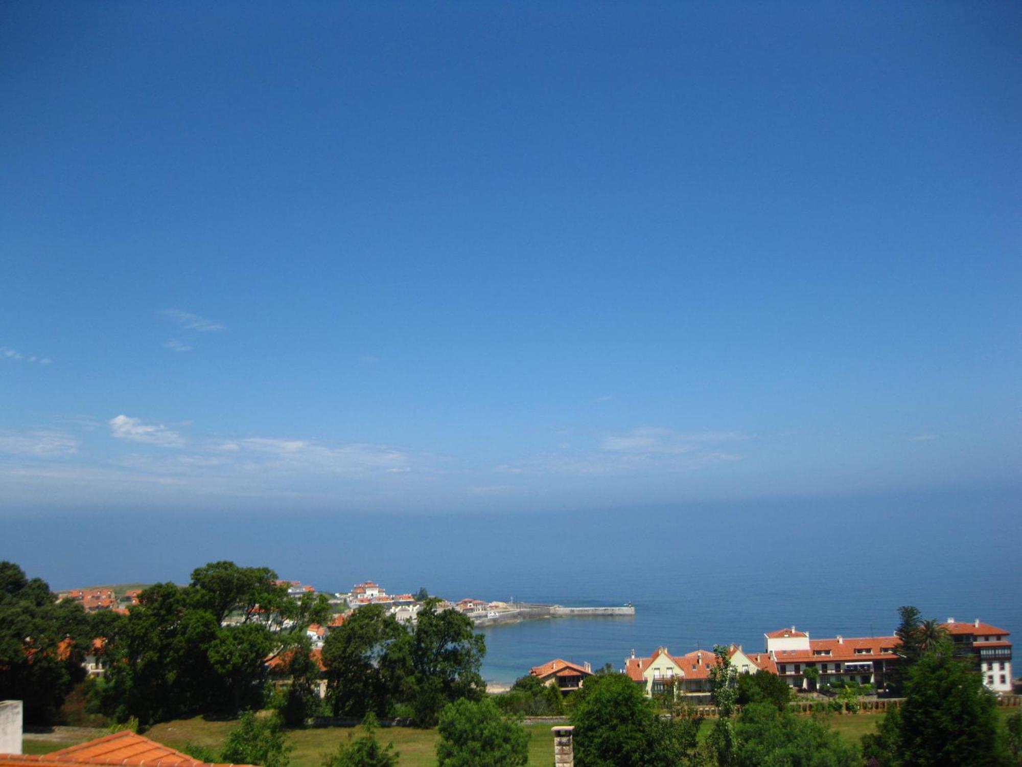 Hotel Arha Mar Comillas Exterior photo